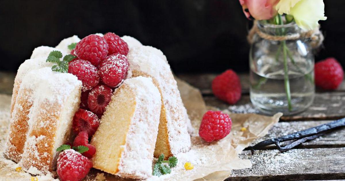 Profinjeni recept za posebne prilike Sočna torta sa šampanjcem i