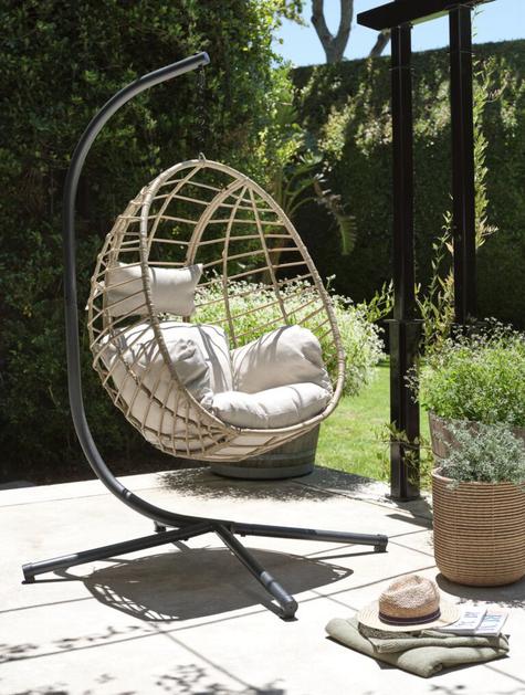 FOTO: 49 komada iz Jyska uz pomoć kojih će tvoj balkon, terasa i vrt zablistati