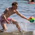 I mi žene imamo što pogledati na plaži: najzgodniji frajeri na Bačvicama