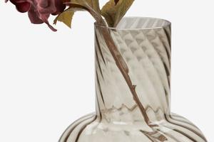 FOTO: Umjetno cvijeće sve nam je draže. Evo primjeraka koji djeluju totalno prirodno