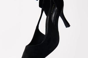 FOTO: Pravo je vrijeme za cipele s mašnama. Evo 16 prelijepih modela iz trgovina