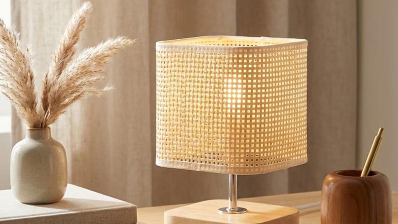 FOTO: Sinsay ima predivne stolne lampe. Ovih 15 kupujemo za manje od 15 eura