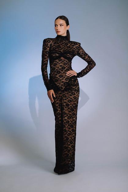 FOTO: ELFS ima sniženje: odabrale smo 10 haljina, 5 kupaćih kostima, 4 torbe, 2 suknje i 1 bluzu