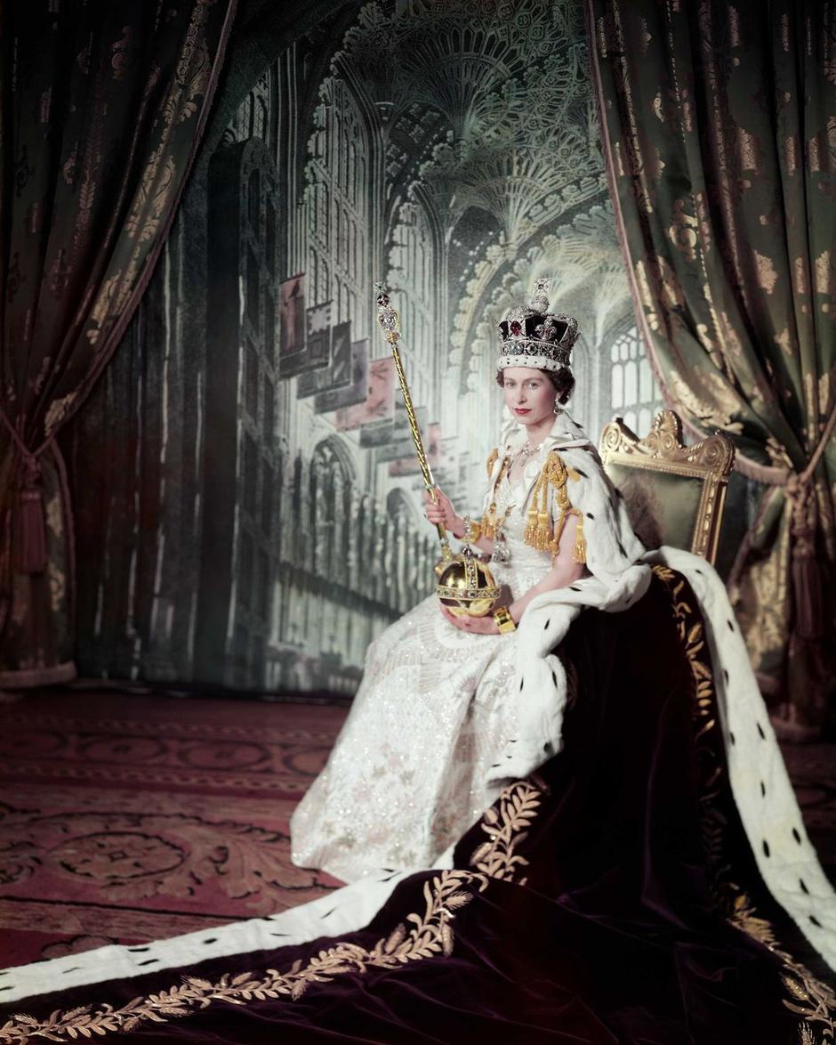 kraljica elizabeta II. | Autor: Instagram@ royalcollectiontrust