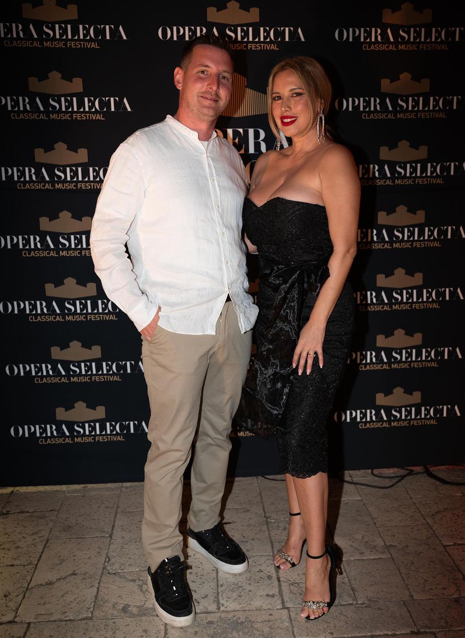  | Autor: Ivan Santro