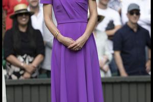 FOTO: Princeza Kate danas slavi rođendan, a mi smo se prisjetili njenih najboljih modnih izdanja