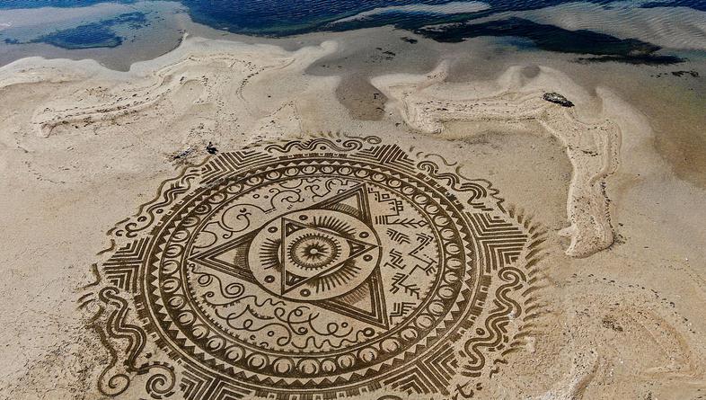Predivne pješčane 'mandale' umjetnika Nikole Fallera