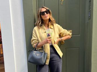 Rachel Stevens u žutoj jakni