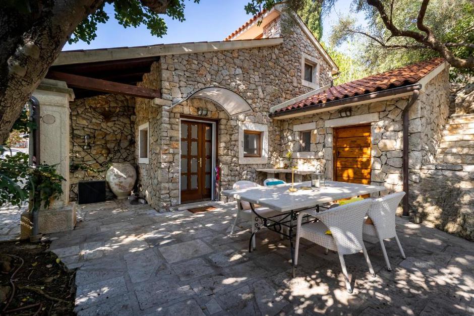  | Autor: Booking/Stone House reTreat