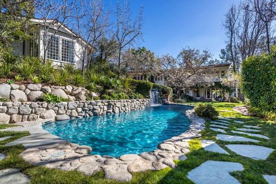 Jim Carrey prodaje svoju kuću u Los Angelesu