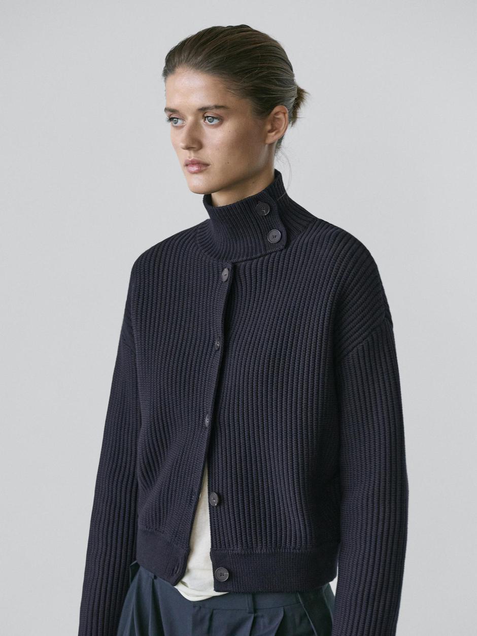  | Autor: Massimo Dutti