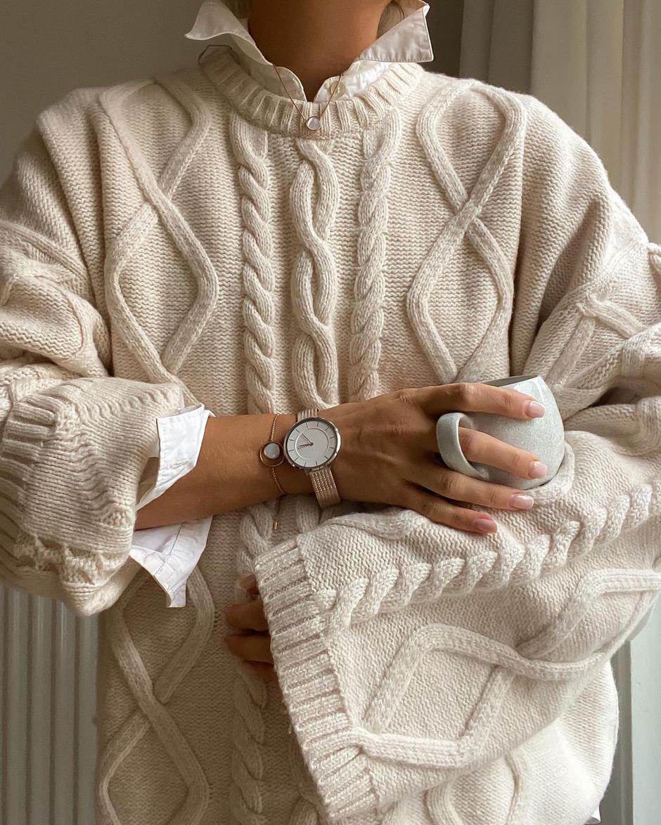 pleteni džemper | Autor: Instagram @naaomiross