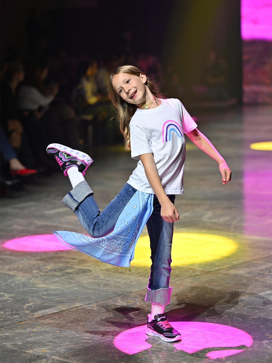  | Autor: Skechers