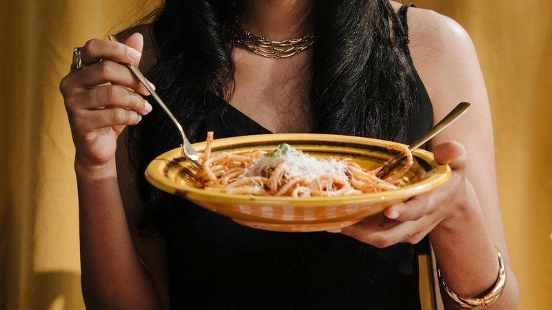 &Scaron;pageti bolognese pe&ccaron;eni u pe&cacute;nici? Imamo recept za kultno jelo, ali s malim twistom