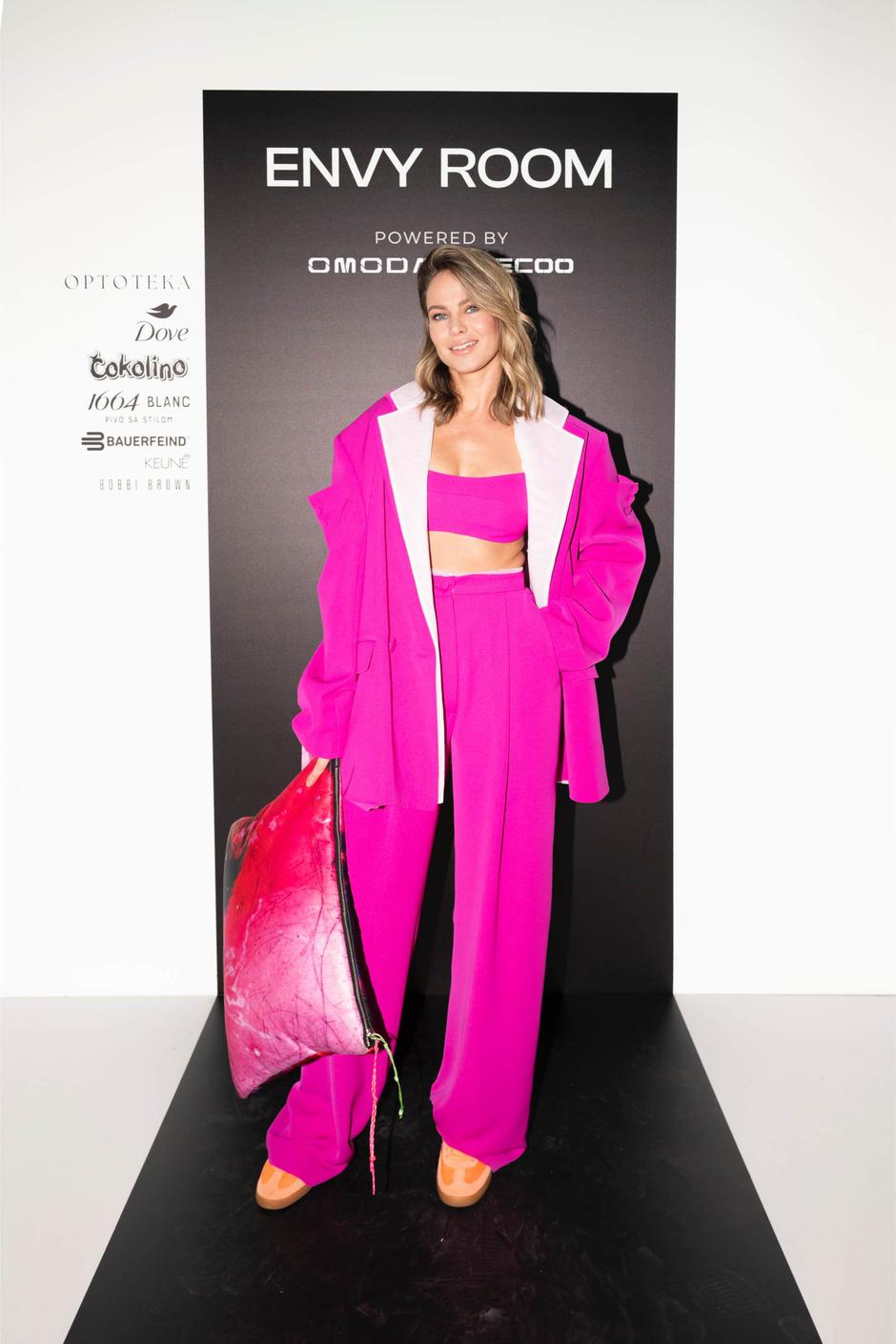  | Autor: John Pavlish