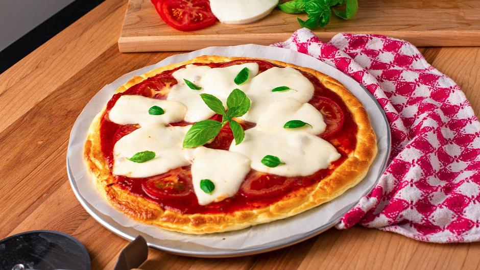 Cloud bread pizza | Autor: YouTube