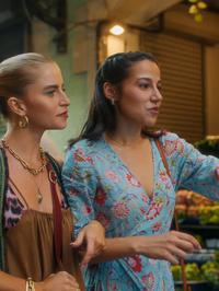 Caro Daur u filmu She Said Maybe