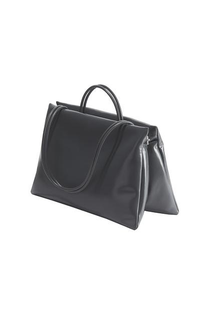 Pogledaj novu H&M kolekciju za proljeće i ljeto: Od ležerne odjeće za svaki dan, preko odijela, do badića, sve je tu