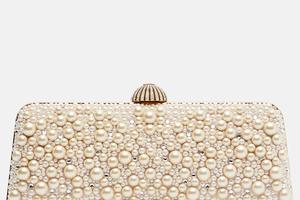 FOTO: Malene, ali moćne, ove torbe postaju glavne zvijezde naših svečanih outfita