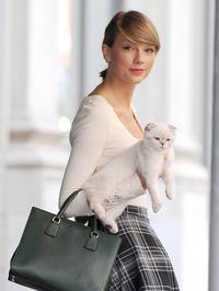 Mačka Taylor Swift, Olivia Benson