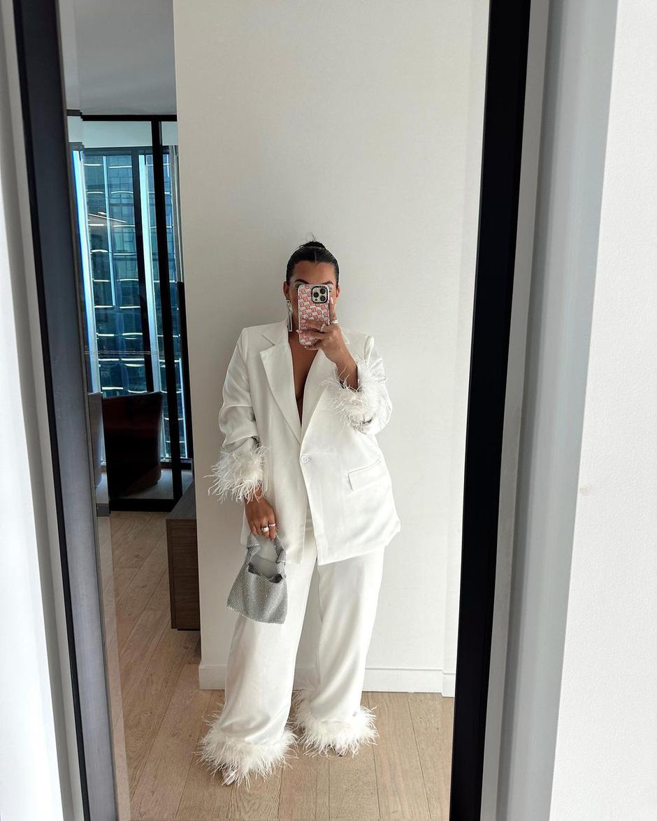 bijeli outfit | Autor: Instagram @taylachantelle_