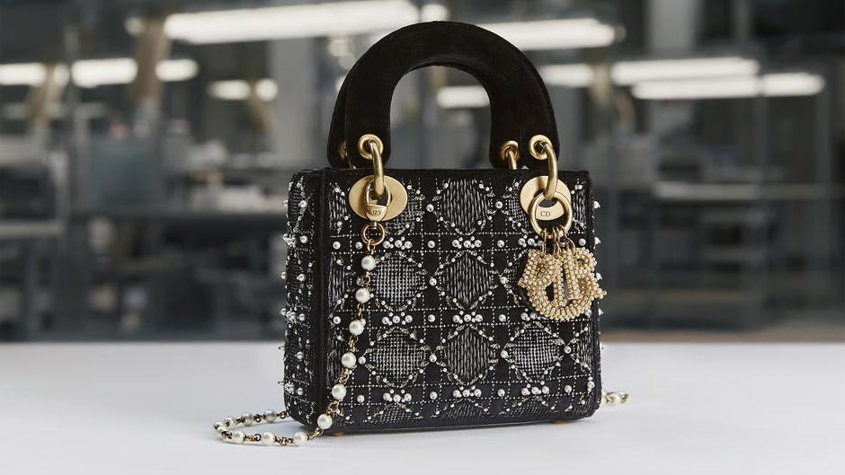  | Autor: Dior