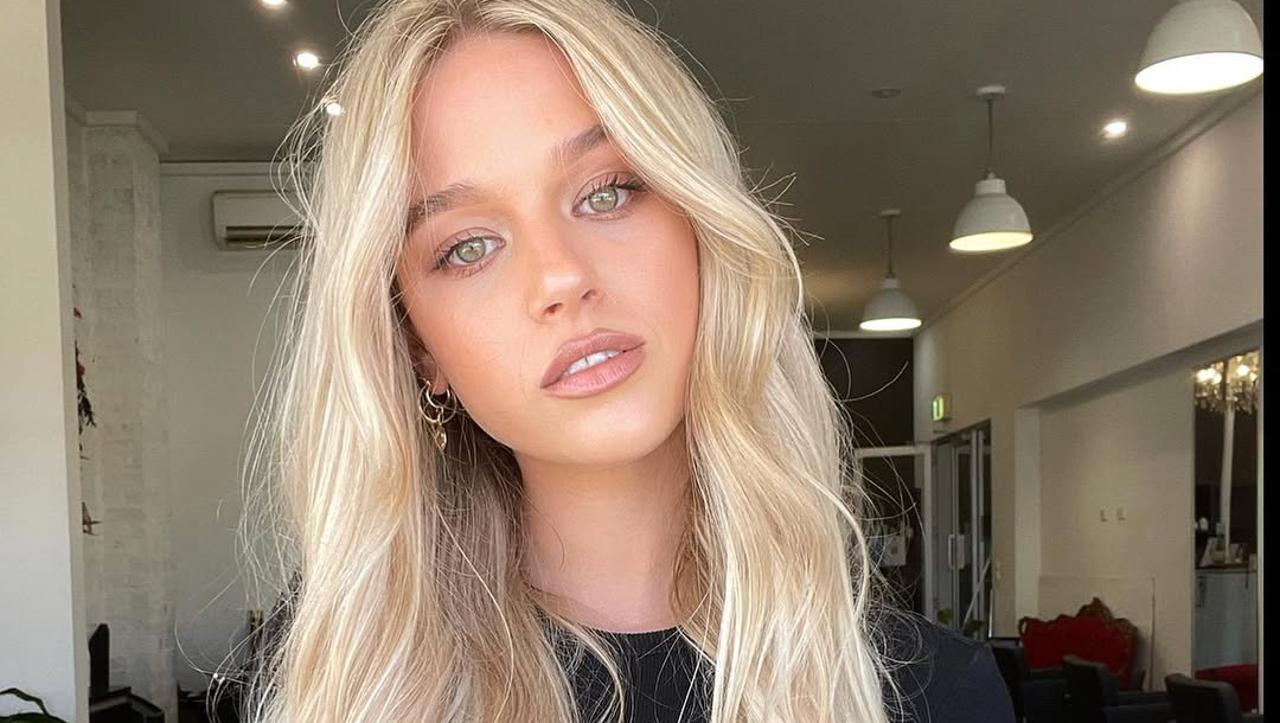 Srebrni šampon za plavu kosu