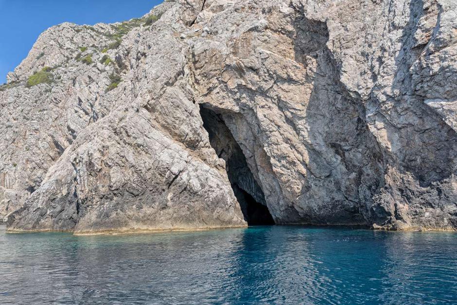  | Autor: https://bluecave-bisevo.com