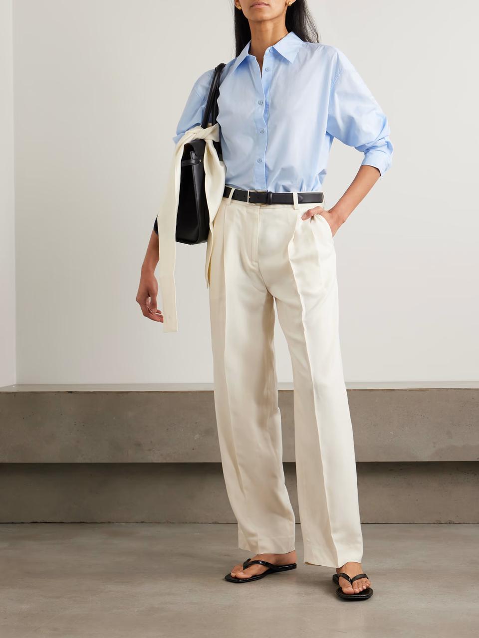 FOTO Svijetlo plava košulja ujesen mijenja klasičnu bijelu. Trenutačno šaroliku ponudu isplati se istražiti