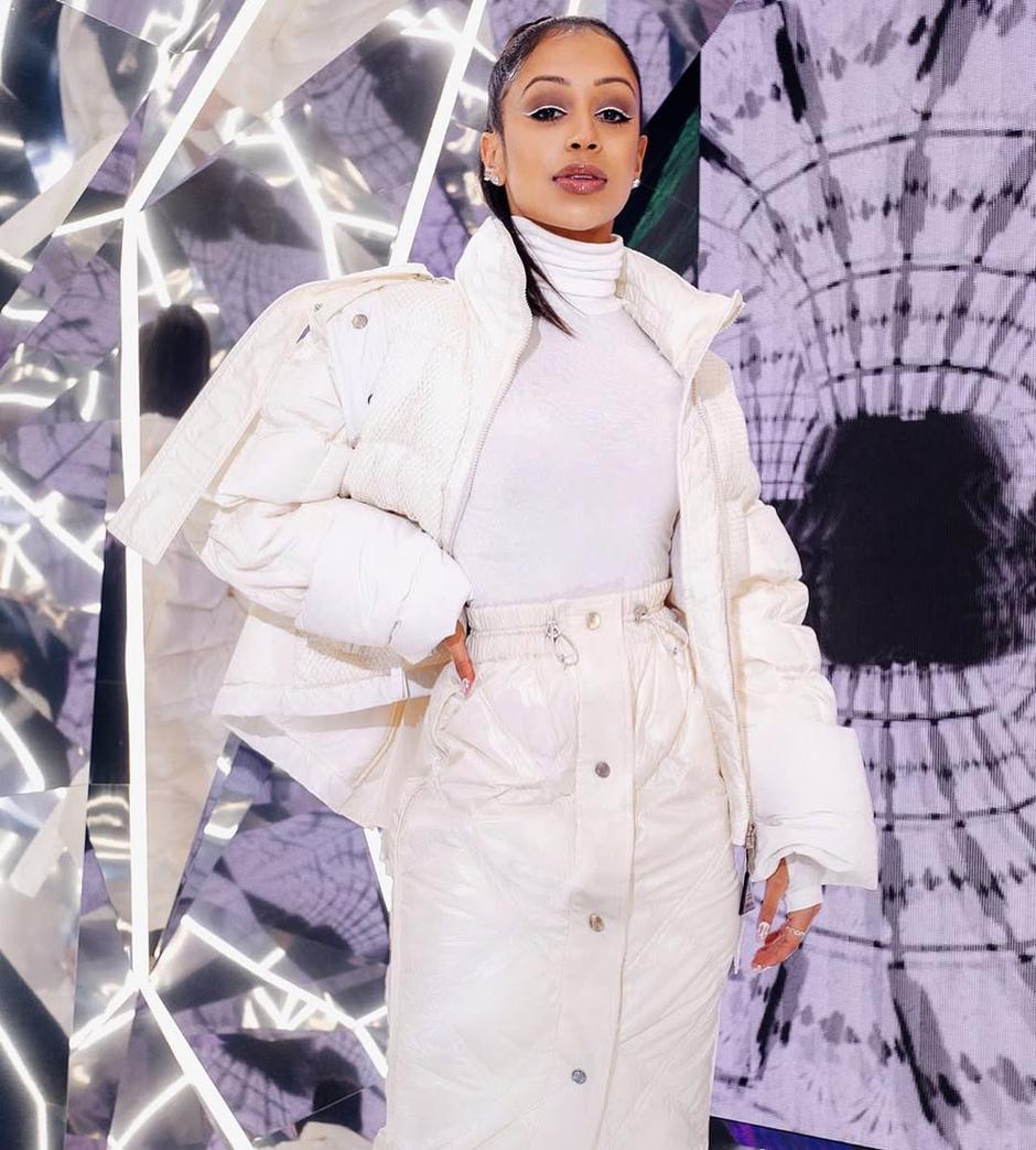  | Autor: Instagram @lizakoshy