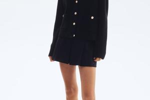 FOTO: H&M ima krasne veste na kopčanje na sniženju, ovih 15 kupujemo za manje od 20 eura