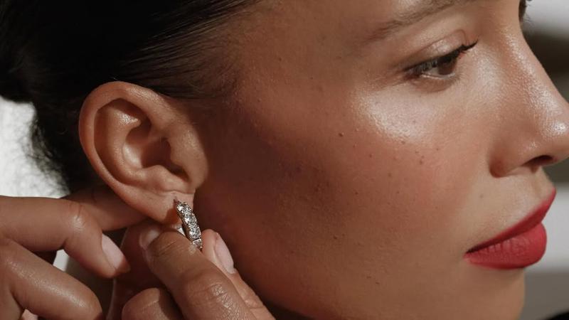 Nova viralna opsesija! Ovaj obojeni balzam za lice donosi nam &ldquo;na&scaron;a ko&zcaron;a, samo bolja&rdquo; efekt