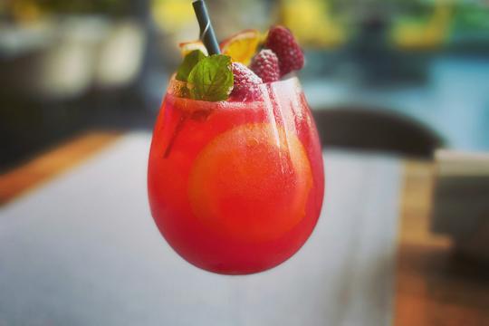 Peach Perfect Spritz