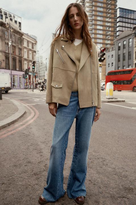 FOTO: Zara je ovih 12 jakni stavila u odjeljak posebnih cijena, savršene su za ranu jesen