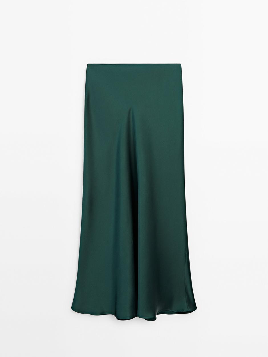 Foto: Massimo Dutti, zelena suknja od satena (125 eura) | Autor: 