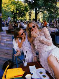 Jelena Veljača i kći Lena su se modno uskladile