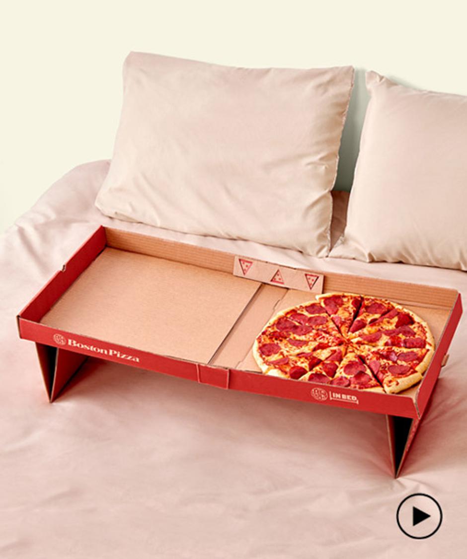 Столик для пиццы в коробке