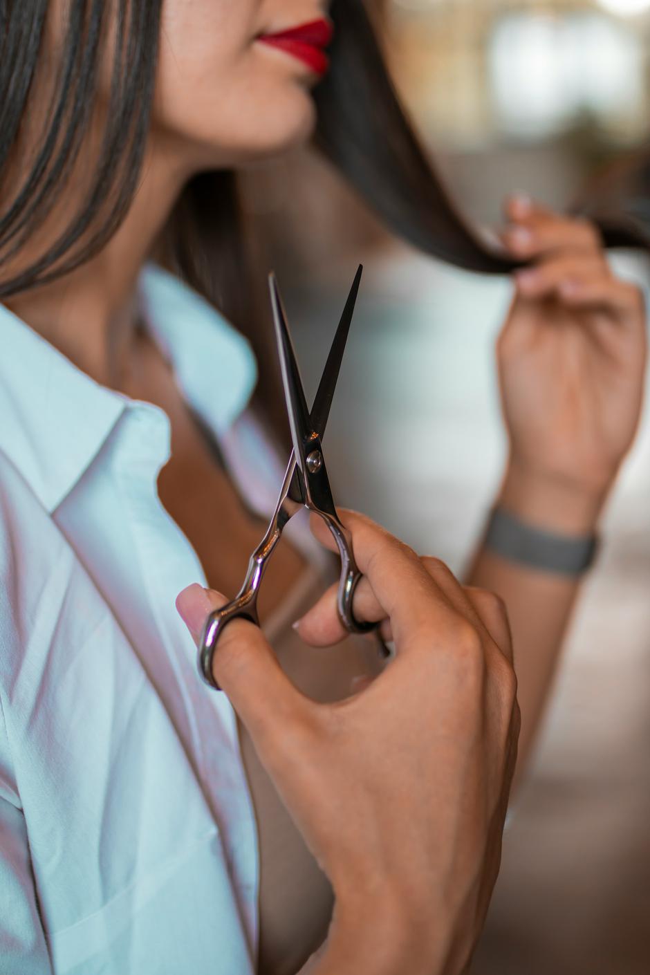 Šišanje kod kuće | Autor: Unsplash/Daria Andriianova