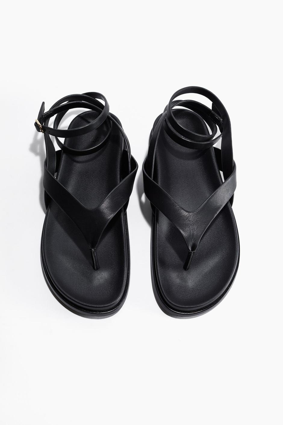 Foto: H&M, gladijatorske sandale (24,99 eura) | Autor: 