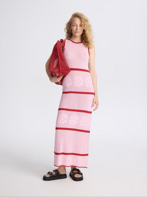 FOTO: Ljetno pletivo postalo je neizostavan komad u svakom ormaru, ovo su naši favoriti