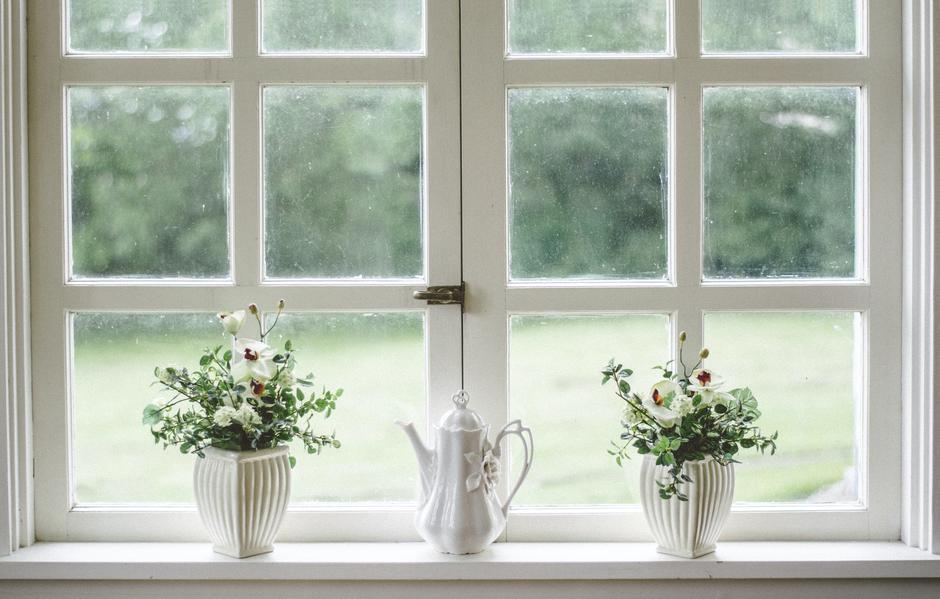 Koliko često treba prati prozore? | Autor: Unsplash/Nathan Fertig