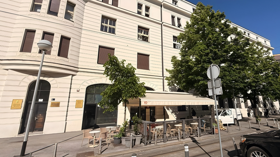  | Autor: Jo & The Sisters