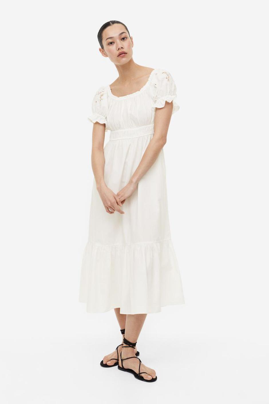 jednobojna haljina s puf rukavima | Autor: H&M