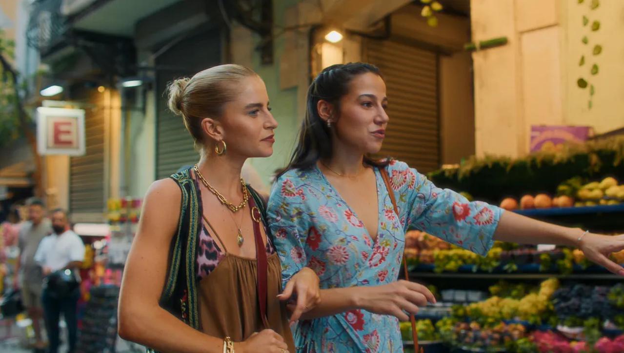 Caro Daur u filmu She Said Maybe