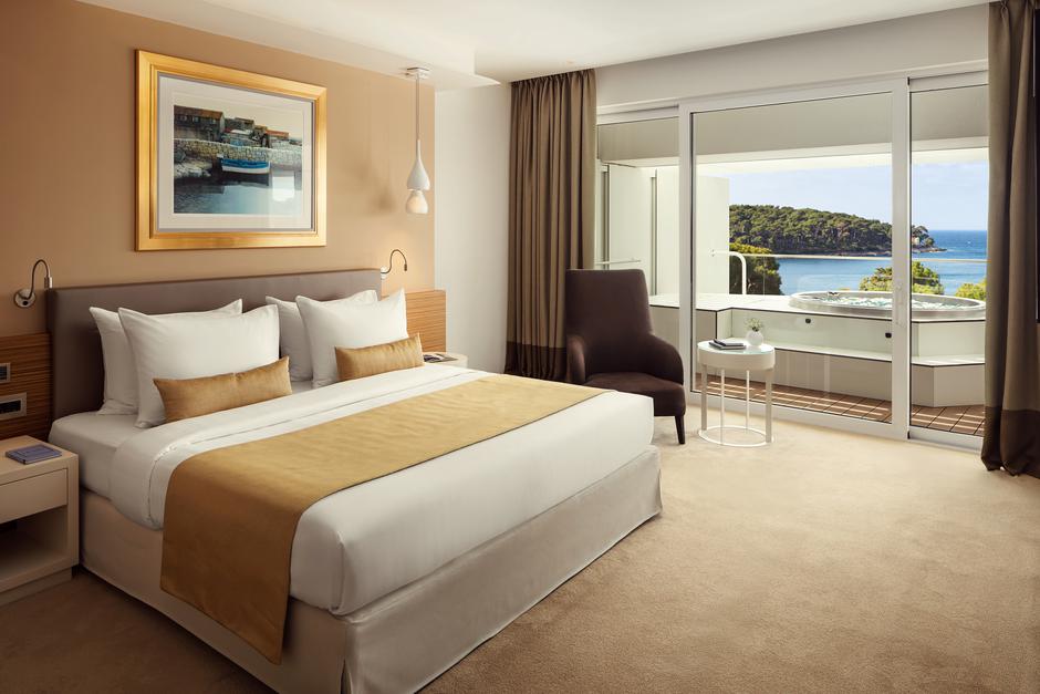  | Autor: Hotel Bellevue