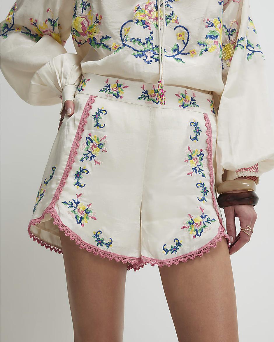  | Autor: River Island