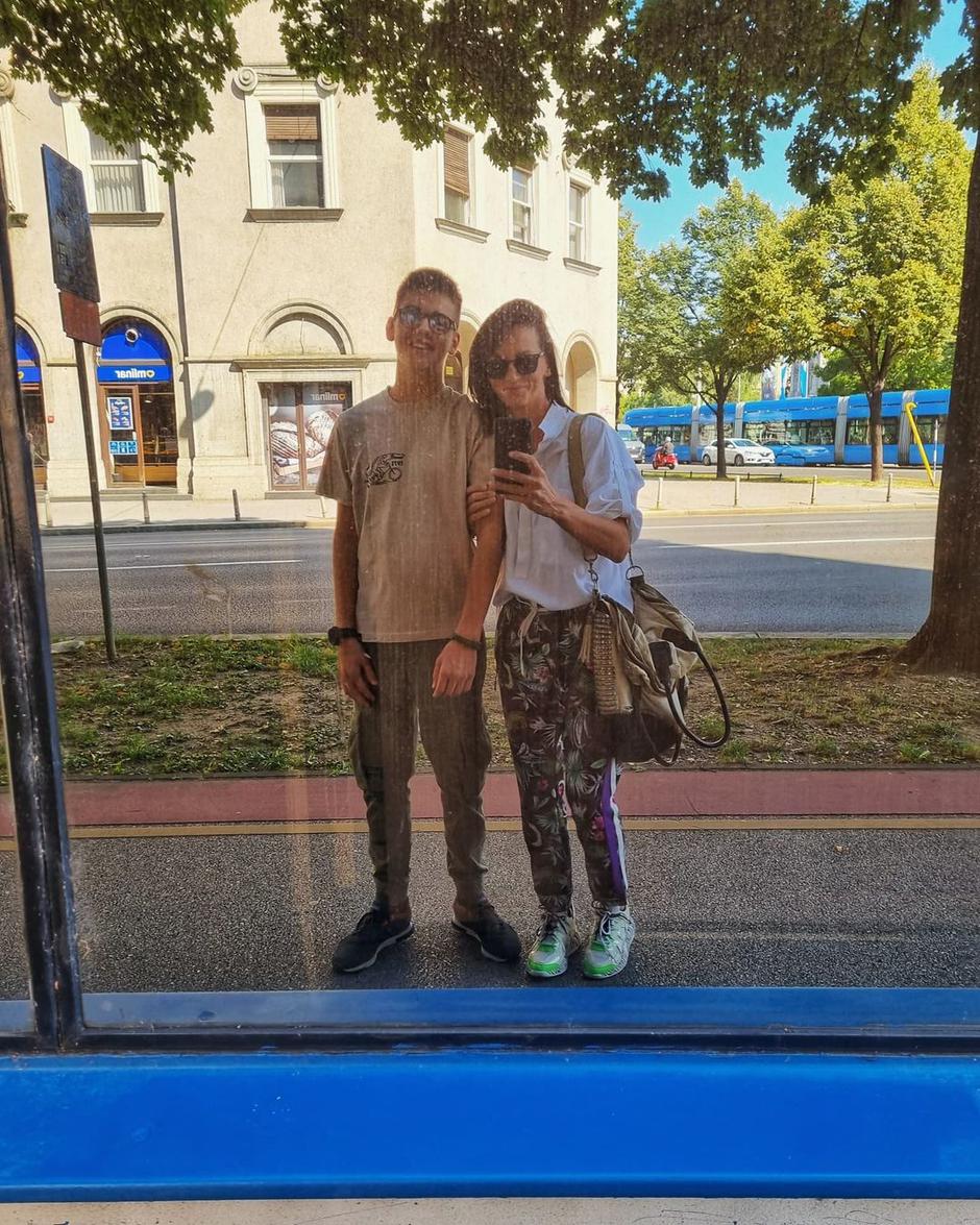 Ivana Paradžiković sa sinom Hugom | Autor: Instagram/@marianne_theodorsen
