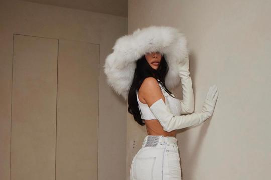 Kim Kardashian nosi Fendi x Marc Jacobs