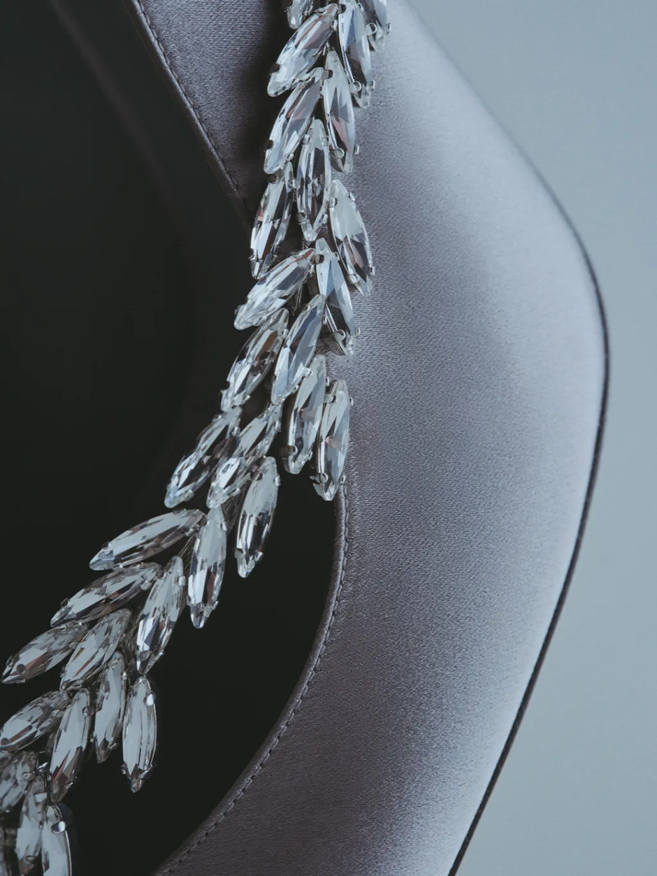  | Autor: Balenciaga x Manolo Blahnik