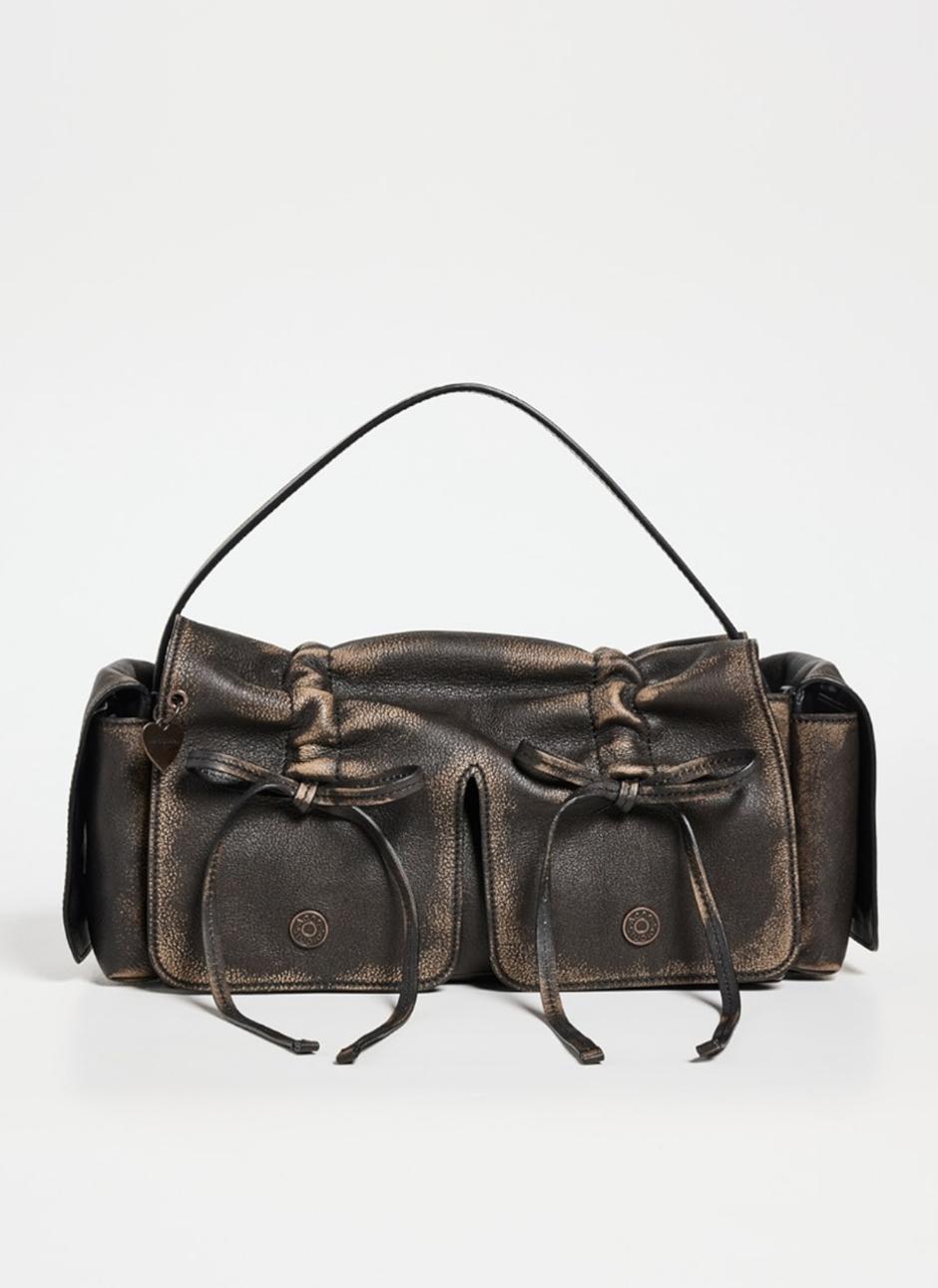  | Autor: Acne Studios